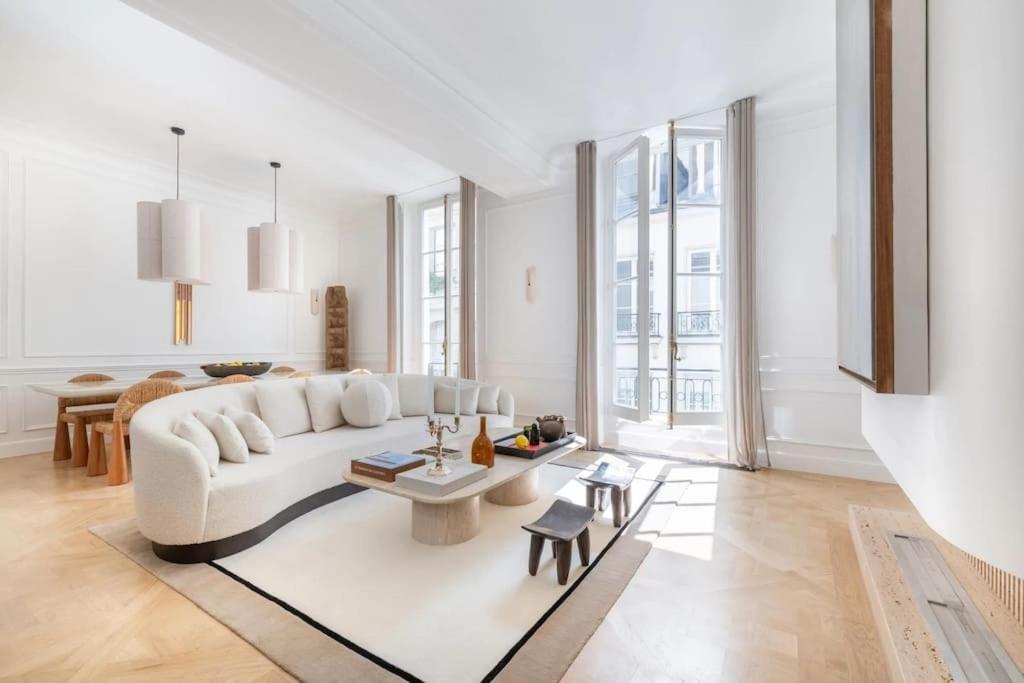 Appartement De Luxe Marais Paris Exteriör bild